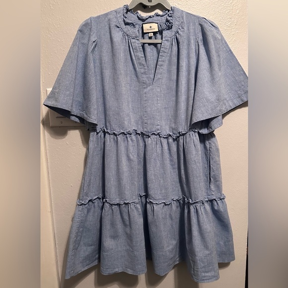 Tuckernuck Chambray Crawford Linen V Neck Flutter Sleeve Tiered Dress Small EUC - Picture 4 of 9